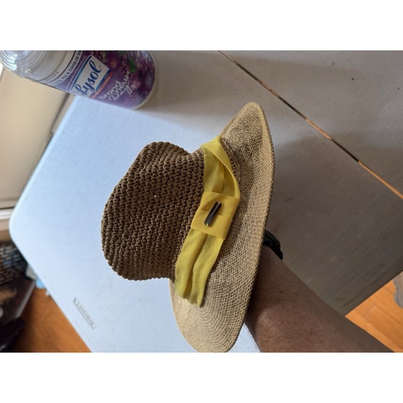 Steve Madden Women's Beige Straw Hat with Yellow Ribbon Bow - Picture 1 of 4